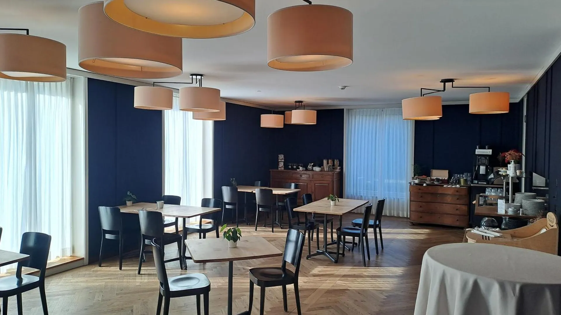 Hotel Im Schlosspark Binningen